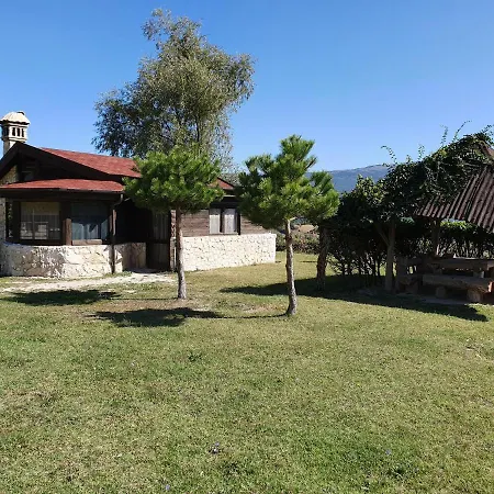 Il Vecchio Olmo Chalet