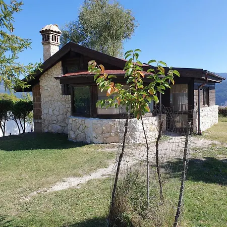 Il Vecchio Olmo Chalet