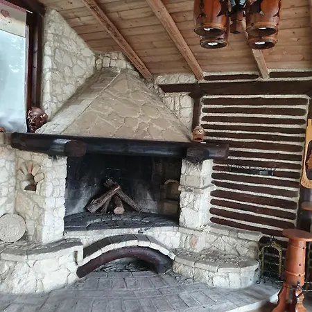 בקתה Il Vecchio Olmo