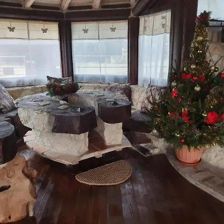 Chalet Il Vecchio Olmo Gagliano Aterno