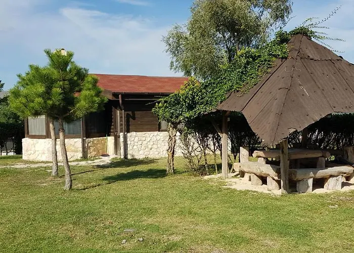 Il Vecchio Olmo Chalet